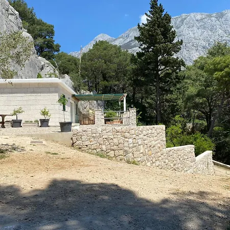 Ferienhaus Nugal 2+2 *