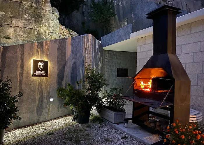 Nugal 2+2 מאקרסקה