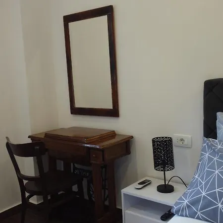 Nugal 2+2 Vakantiehuis Makarska